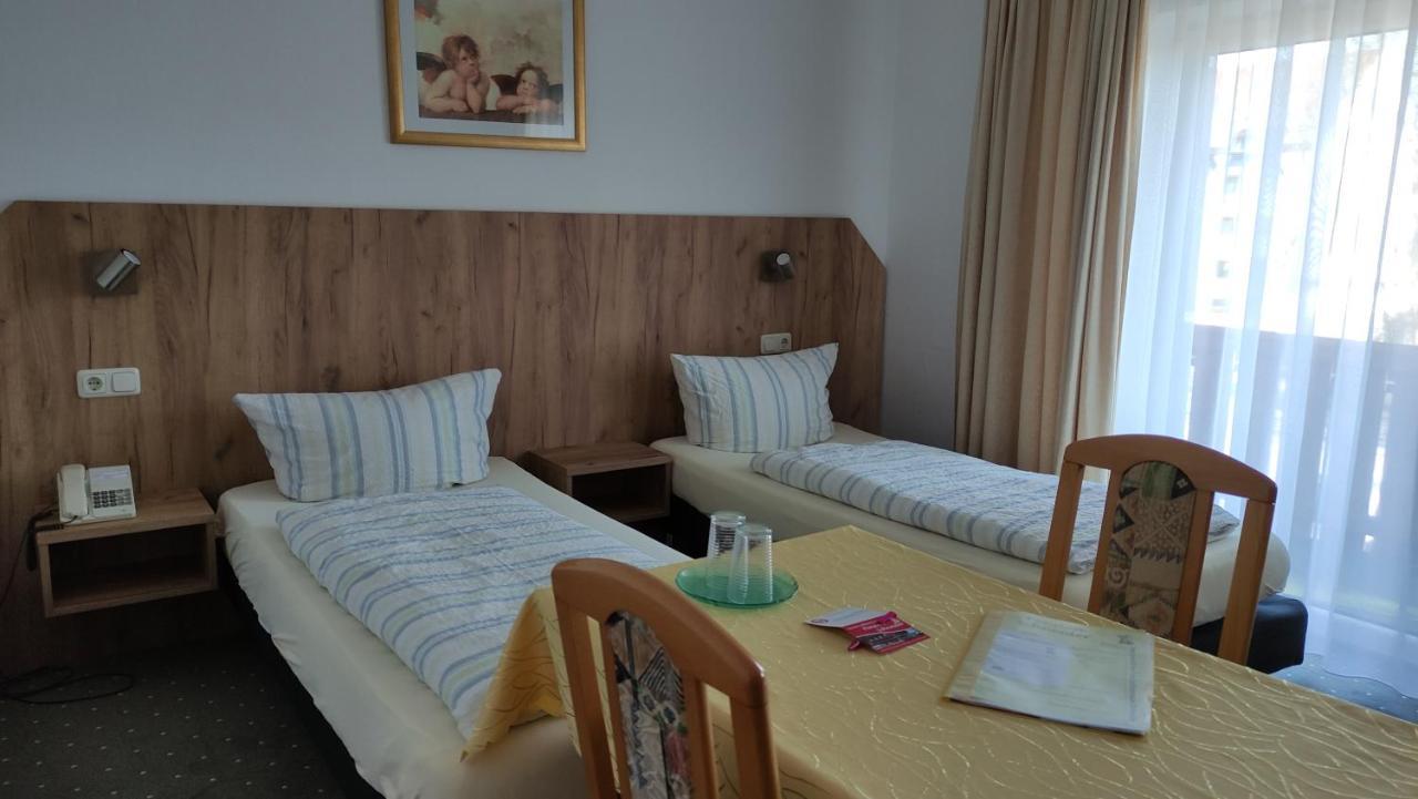 Pension Schneider, Bad Goegging Neustadt an der Donau Exterior foto